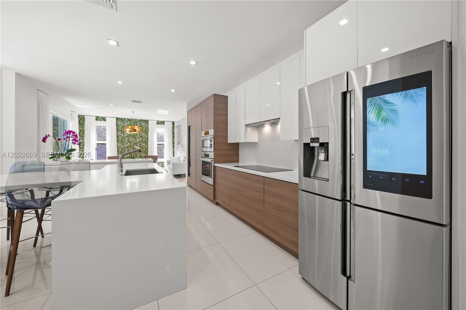 SHAW PROPERTY - Residential