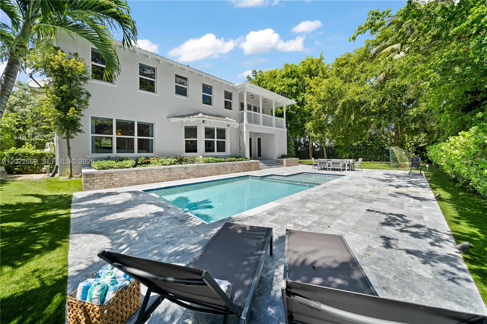 SHAW PROPERTY - Residential