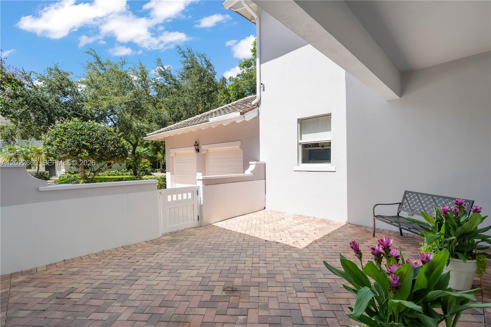 SHAW PROPERTY - Residential