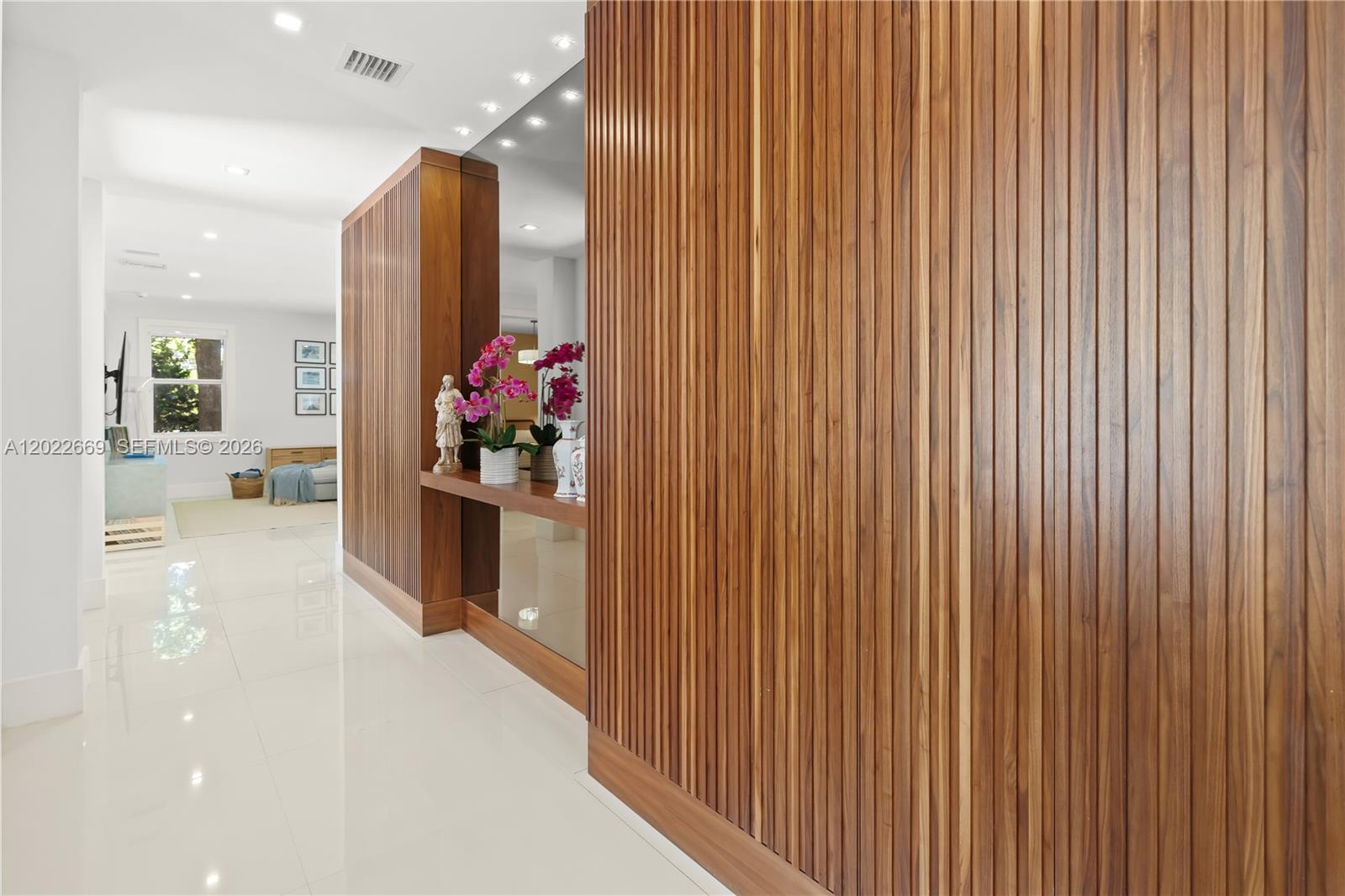 SHAW PROPERTY - Residential