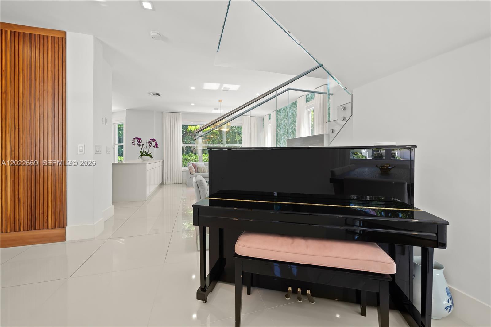 SHAW PROPERTY - Residential