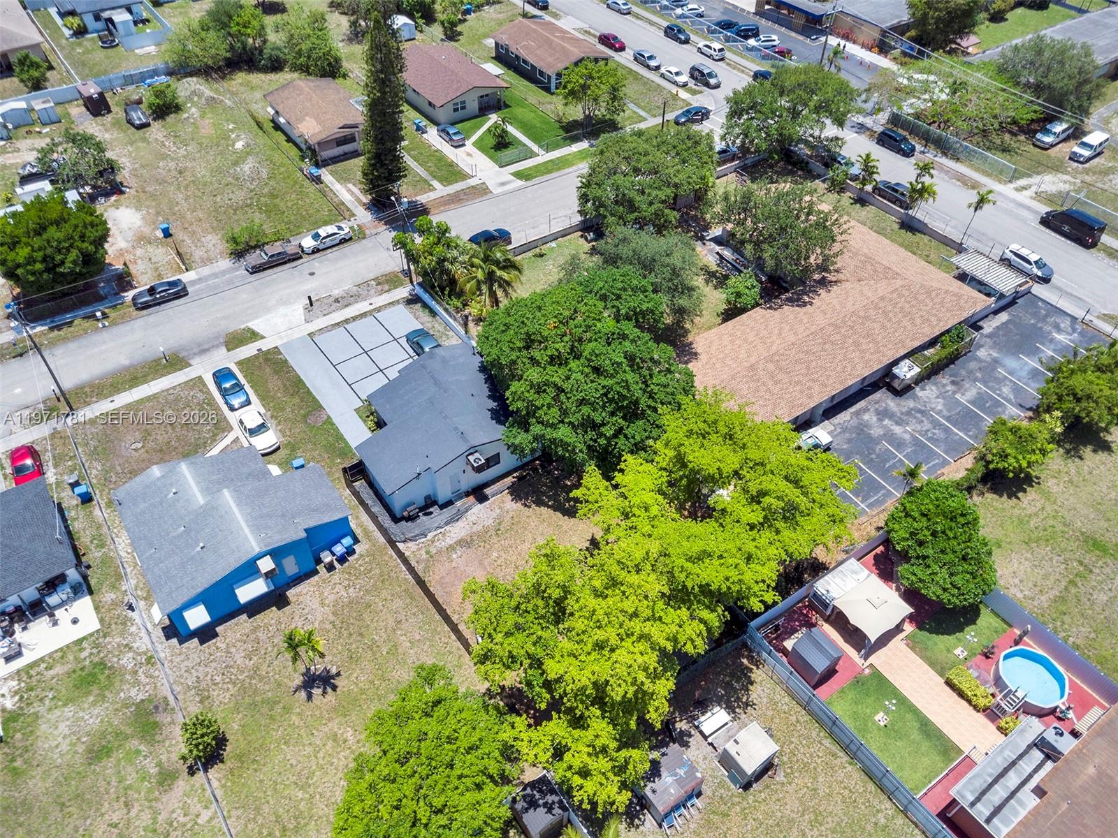 CARVER RANCHES - Residential