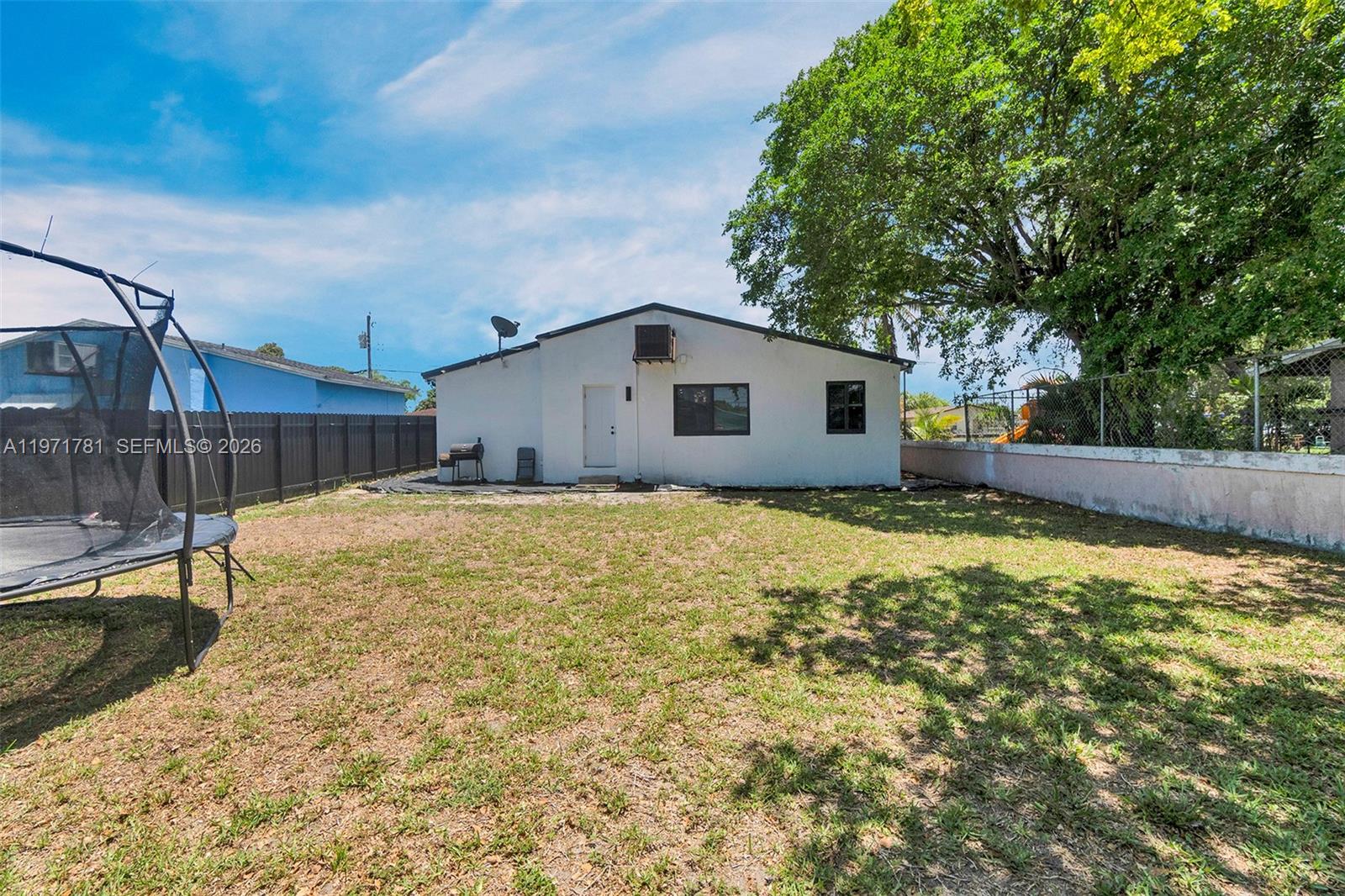 CARVER RANCHES - Residential