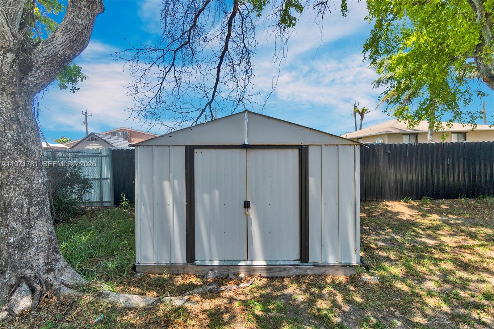 CARVER RANCHES - Residential