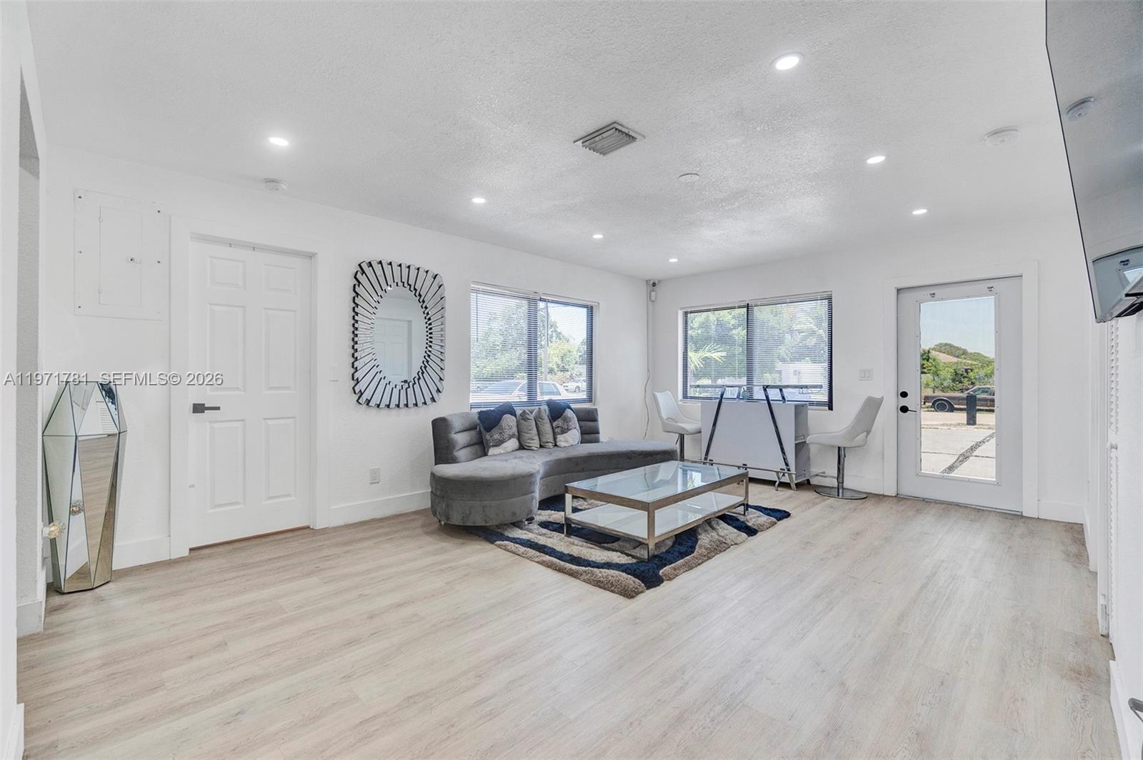 CARVER RANCHES - Residential