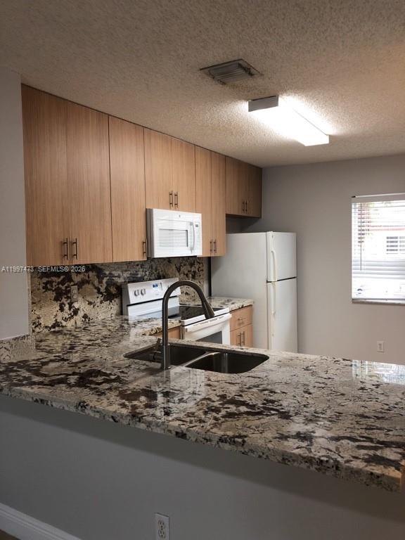 CHAPEL TRAIL II - Residential Lease