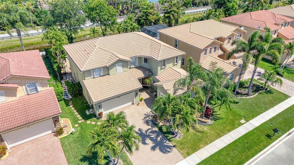 Photo of 1454 Newhaven Point Ln, West Palm Beach, FL 33411 (MLS # A11786090)