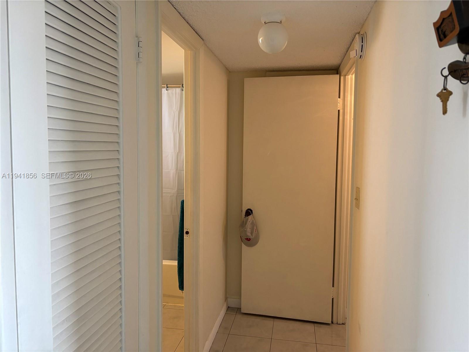 PARKSIDE TOWERS CONDO - Residential