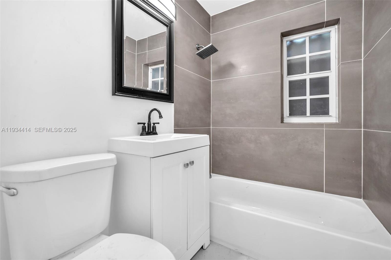 NICHOLS HEIGHTS ADDN - Residential