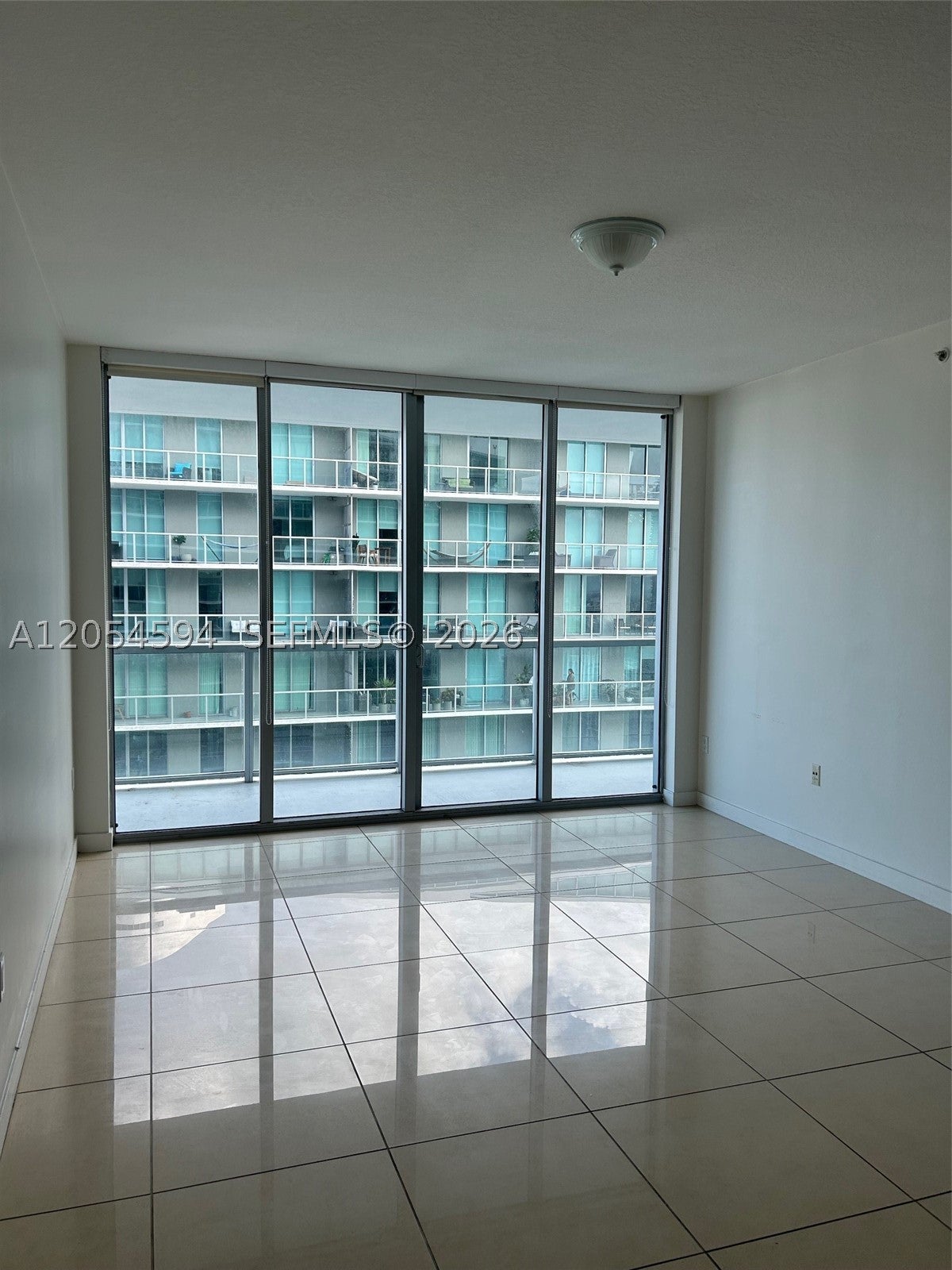 1111 SW 1st Ave 3816