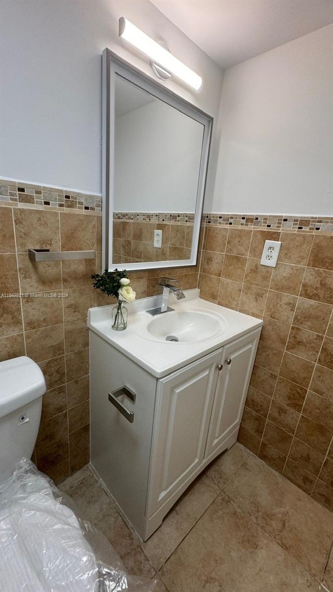 AVILA SOUTH CONDO - Residential Lease