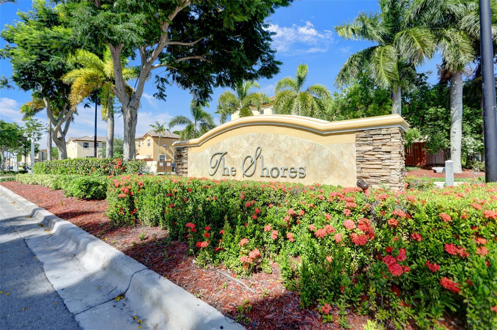 THE SHORES CONDO NO 1 - Residential