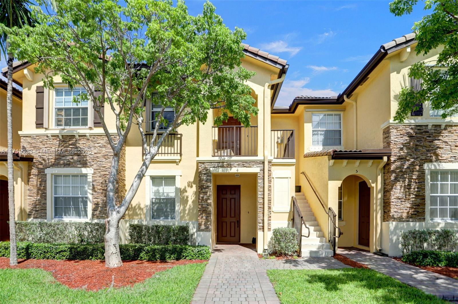 THE SHORES CONDO NO 1 - Residential