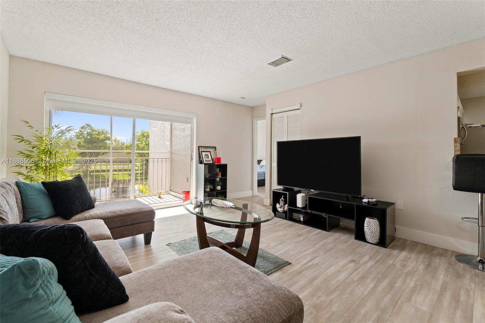 VILLA DORAL CONDO NO 2 - Residential