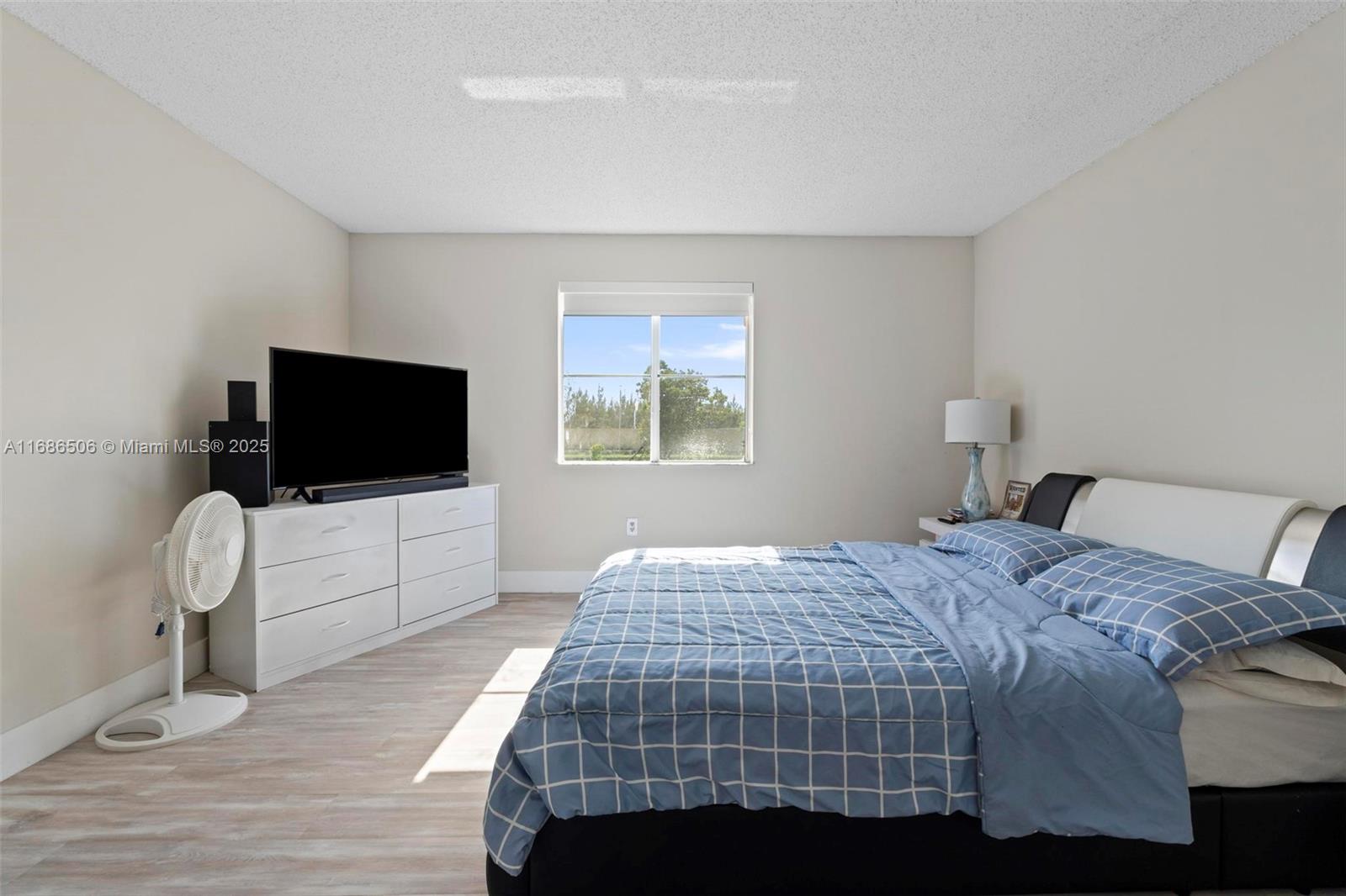 VILLA DORAL CONDO NO 2 - Residential