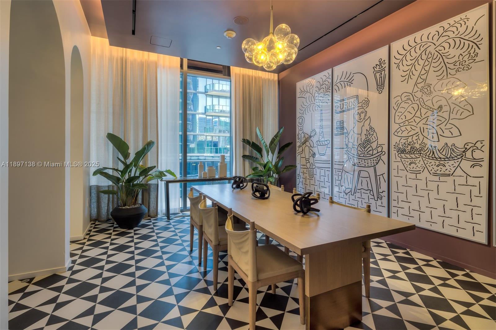 801 SMA DESIGNER SUITES C - Residential