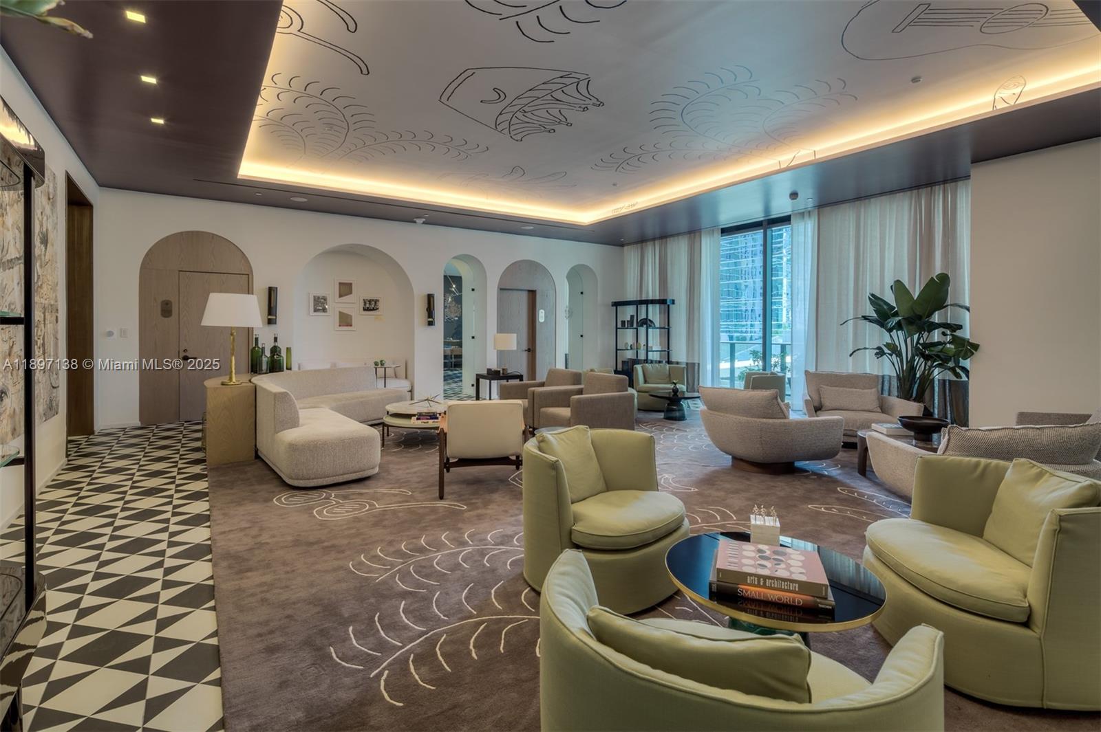 801 SMA DESIGNER SUITES C - Residential