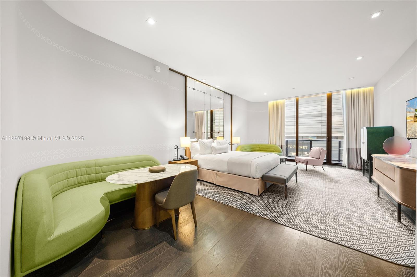 Beautifully furnished studio at SLS LUX, Brickell's most desirable hotel-residence with only 84 luxury hotel suites. This elegant unit features high ceilings, Brickell City Centre views, Smart Home technology, Italian kitchen cabinetry, rain showers, and in-unit washer/dryer. Perfect for investors, participate in the hotel rental program with full service and short-term rental flexibility (daily, weekly, monthly). Indulge in 5-star amenities: two pools, cabanas, poolside bar, BBQ area, gym, spa, tennis, basketball, party room, concierge, and 24/7 security. Incredible walkable location with a perfect 100 Walk Score. The most modern luxury condo-hotel opportunity in Brickell!