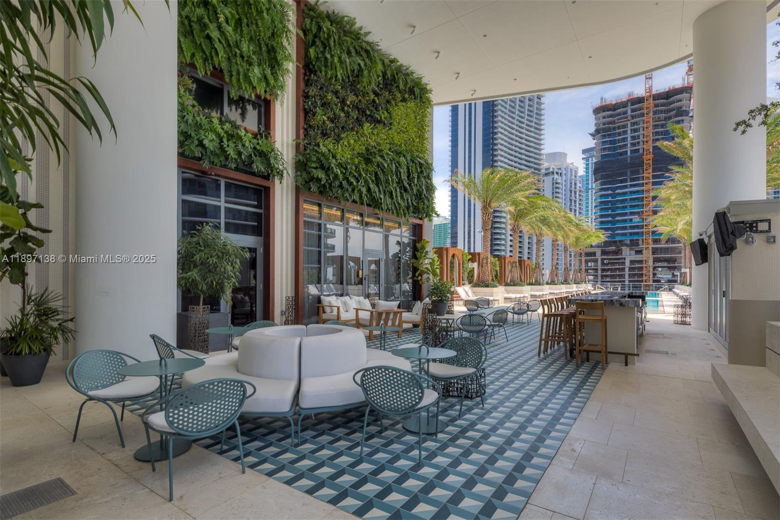 801 SMA DESIGNER SUITES C - Residential