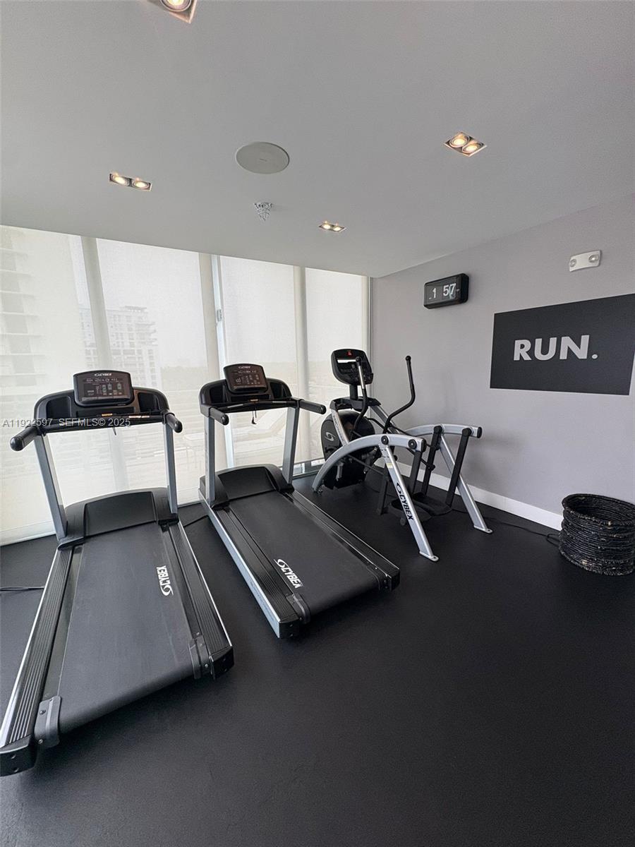 6080 COLLINS CONDO - Residential