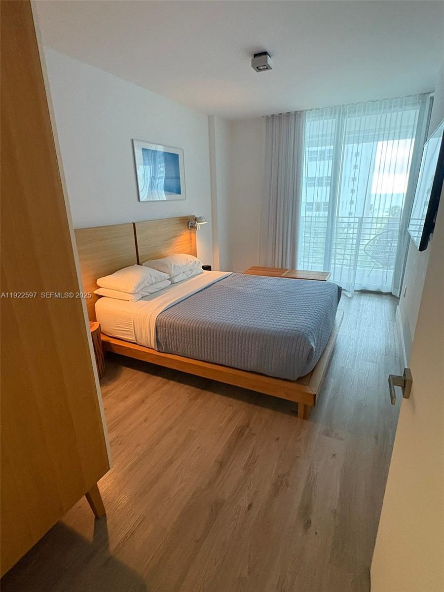 6080 COLLINS CONDO - Residential