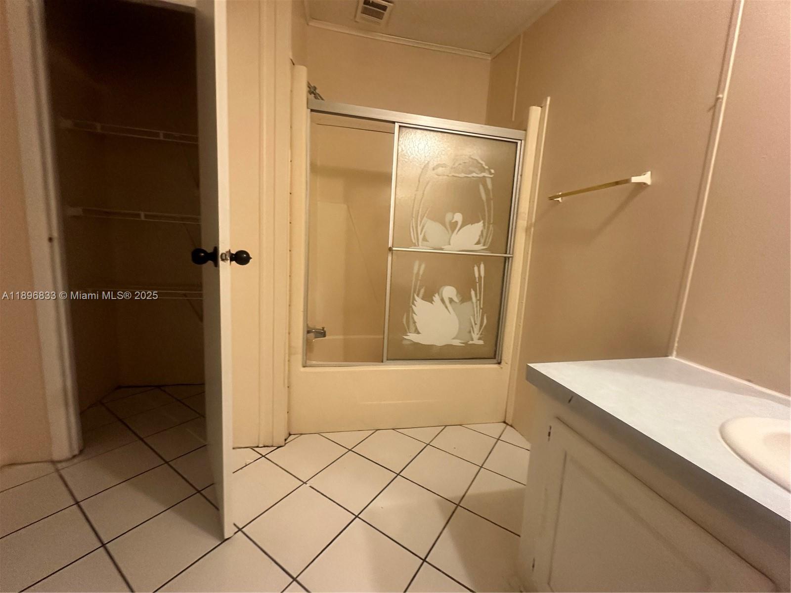 WATERGATE AS - Residential Lease