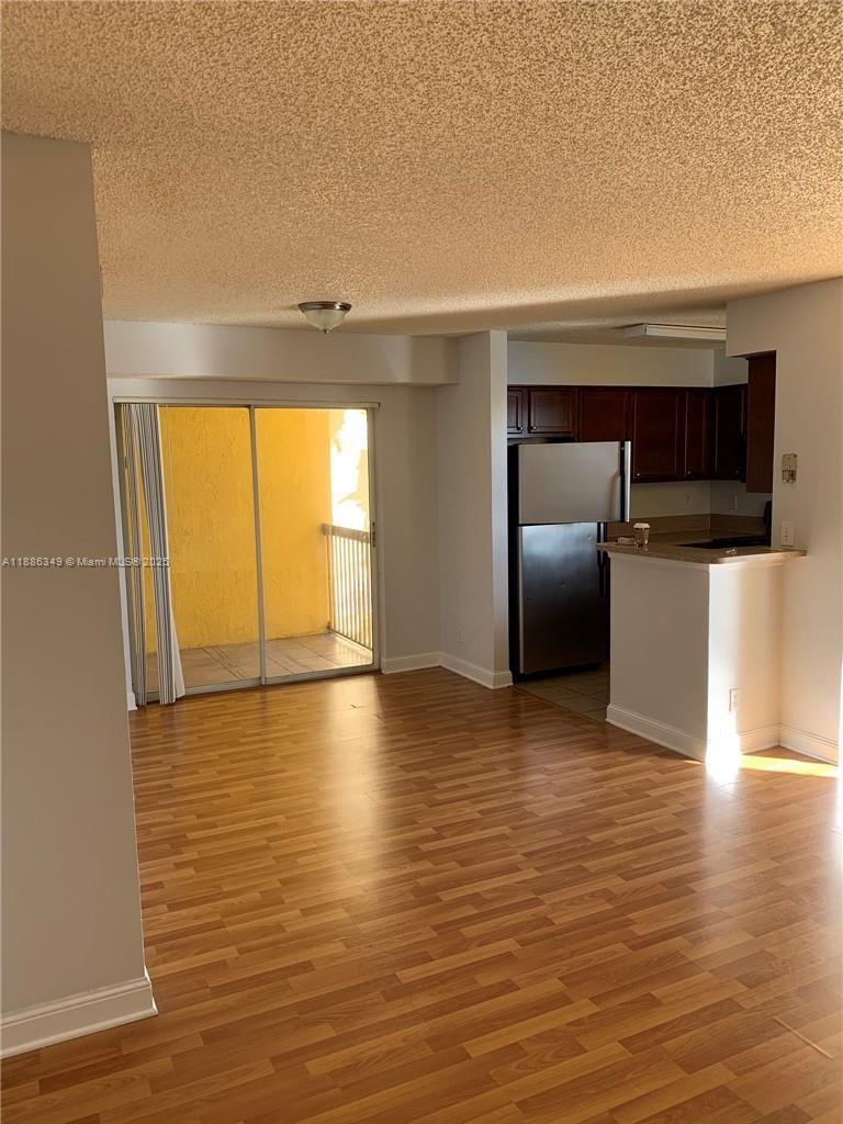 SOUTH PALM PLACE CONDO - Residential
