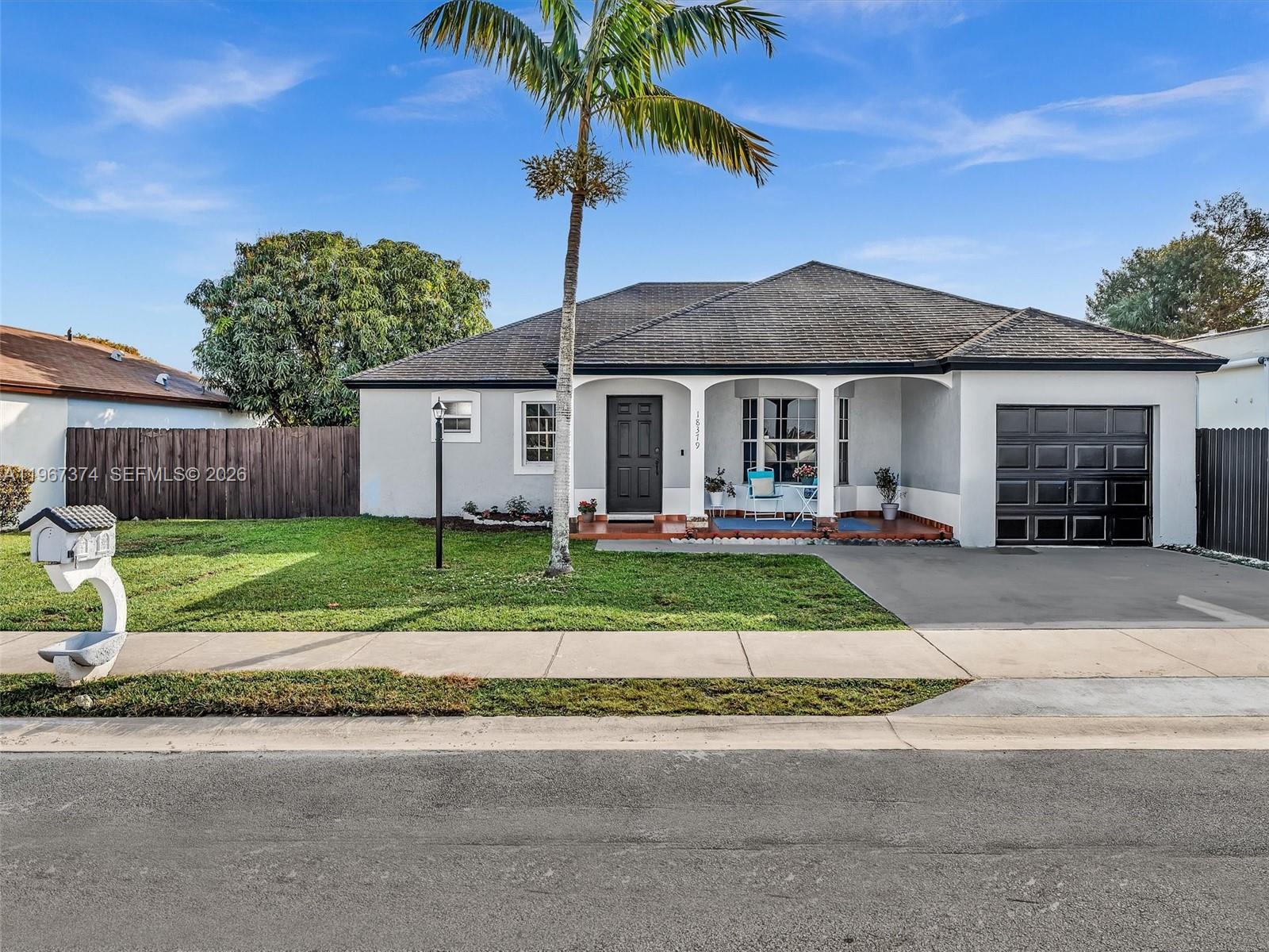 FANTASY ONE - Residential