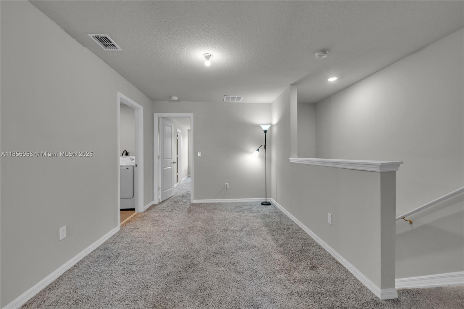 FONTANA TOWNHOMES - Residential