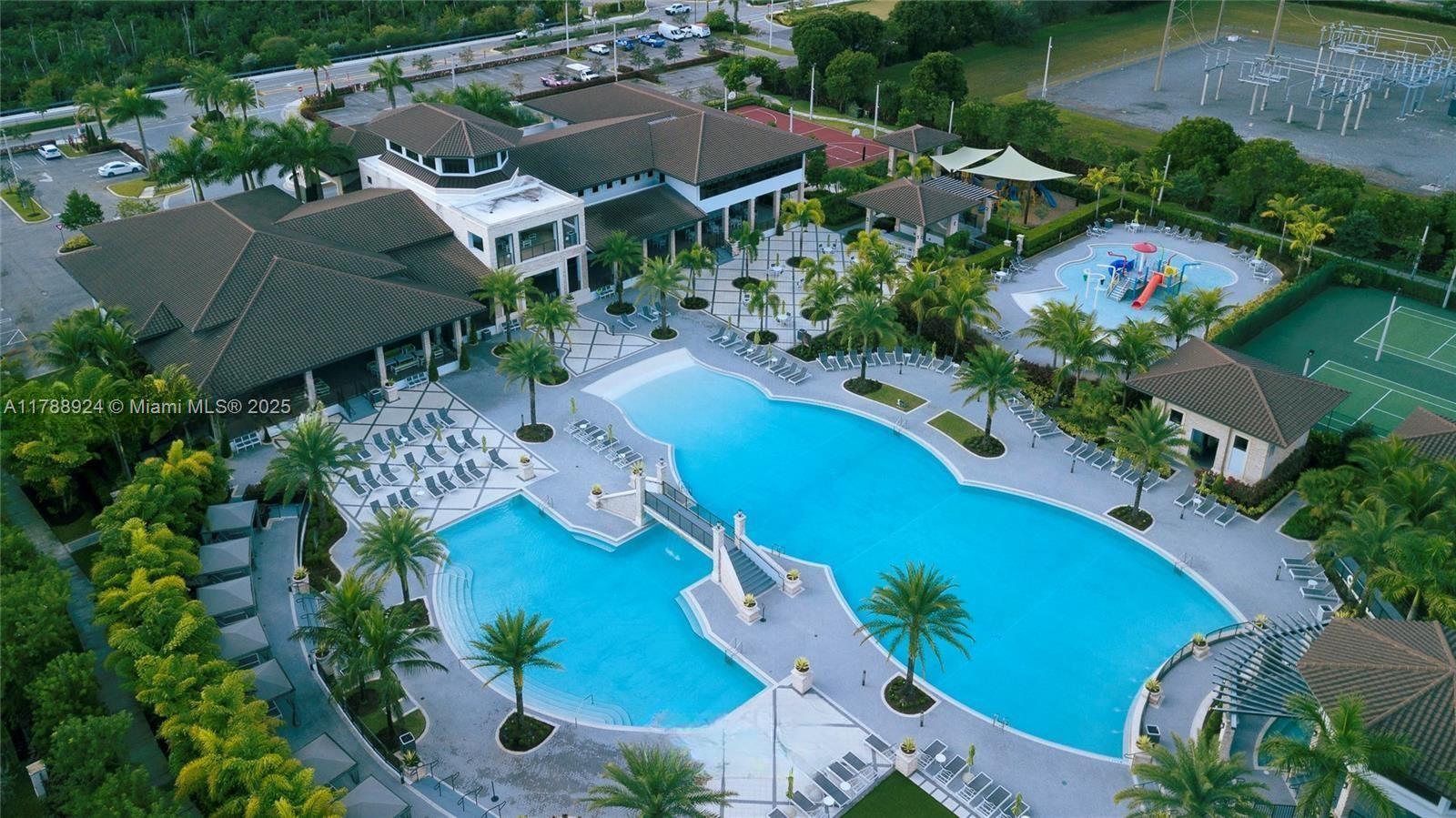 ADAGIO AT CENTRAL PARK CO - Residential