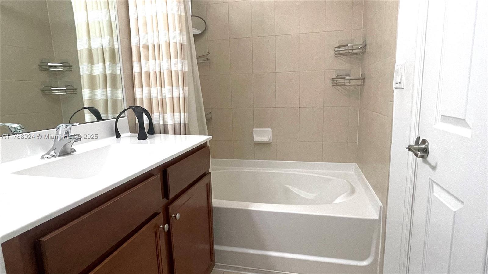 ADAGIO AT CENTRAL PARK CO - Residential