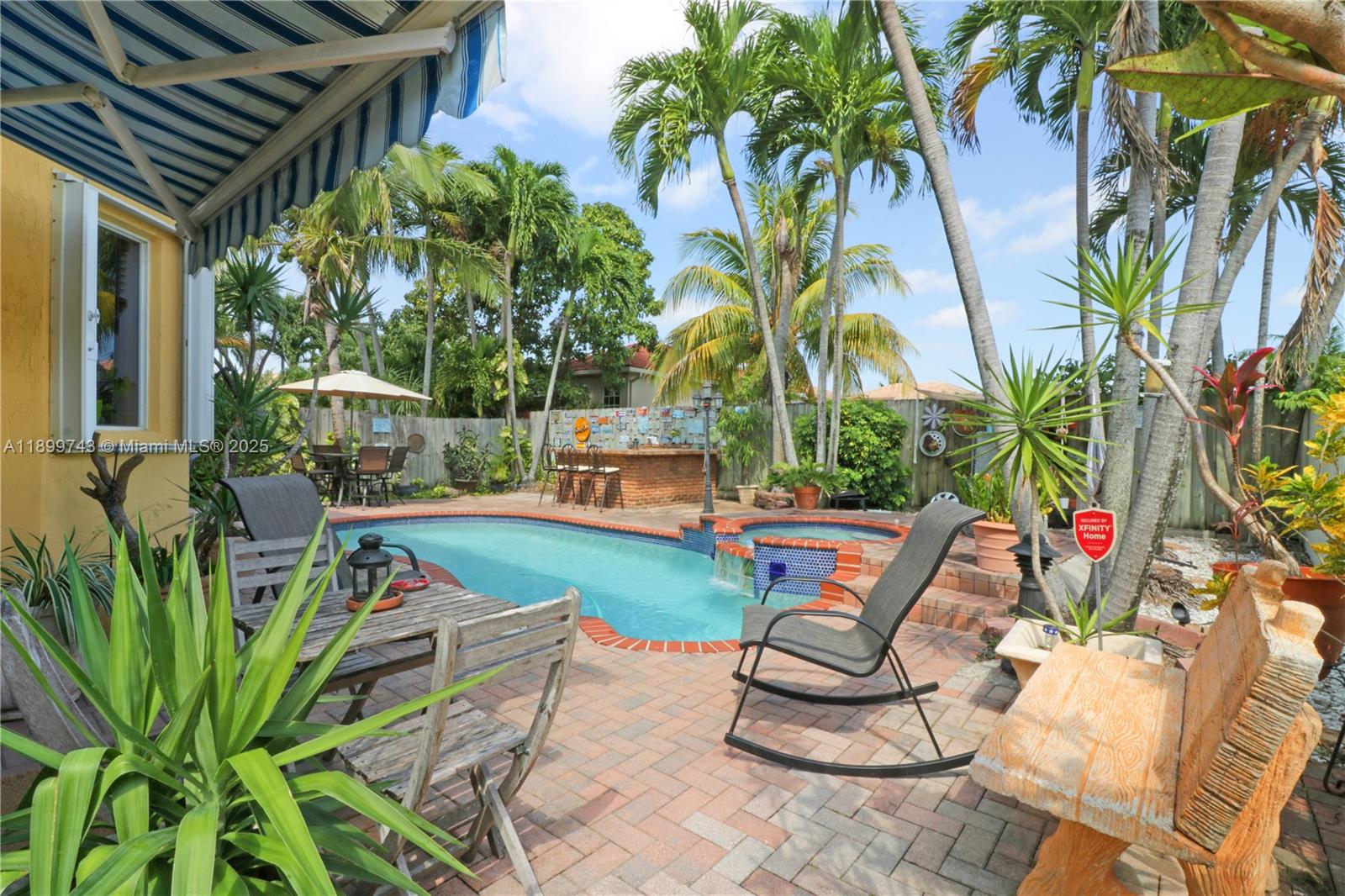 CAPRI HOMES - Residential