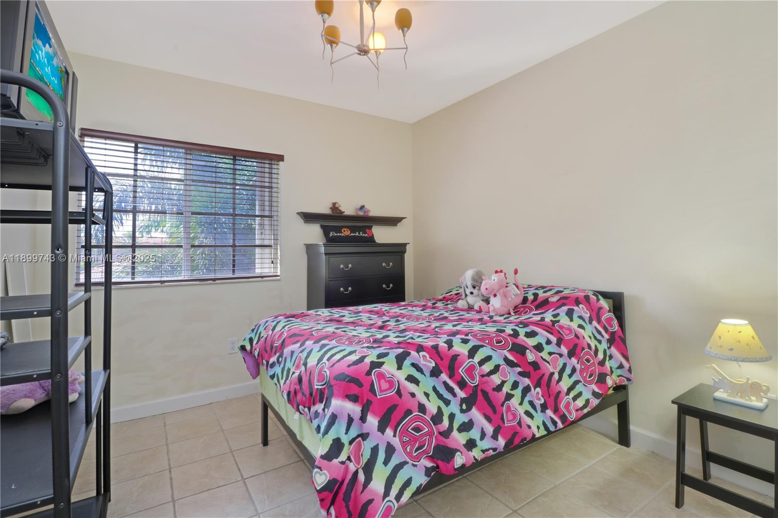 CAPRI HOMES - Residential