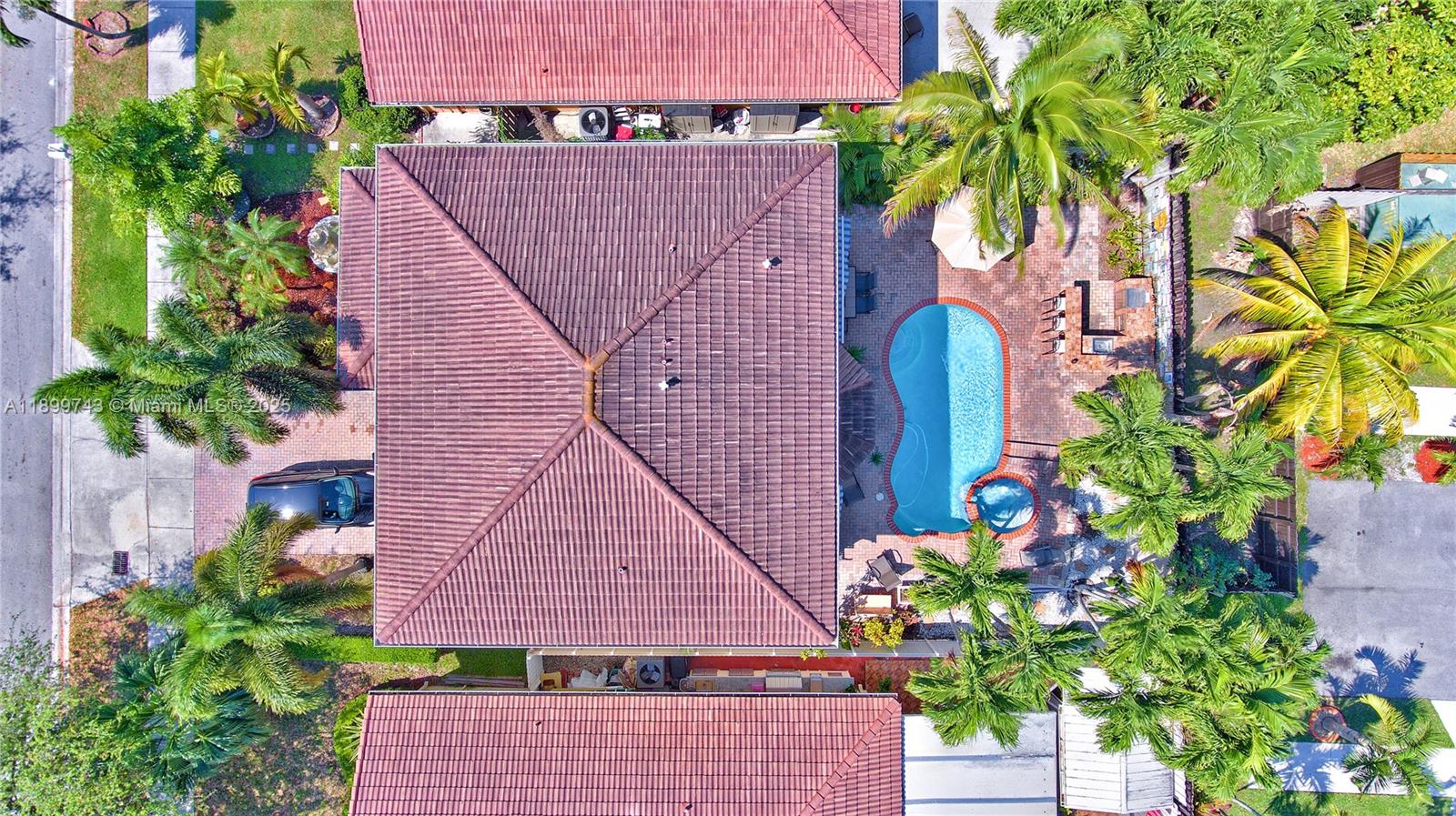 CAPRI HOMES - Residential