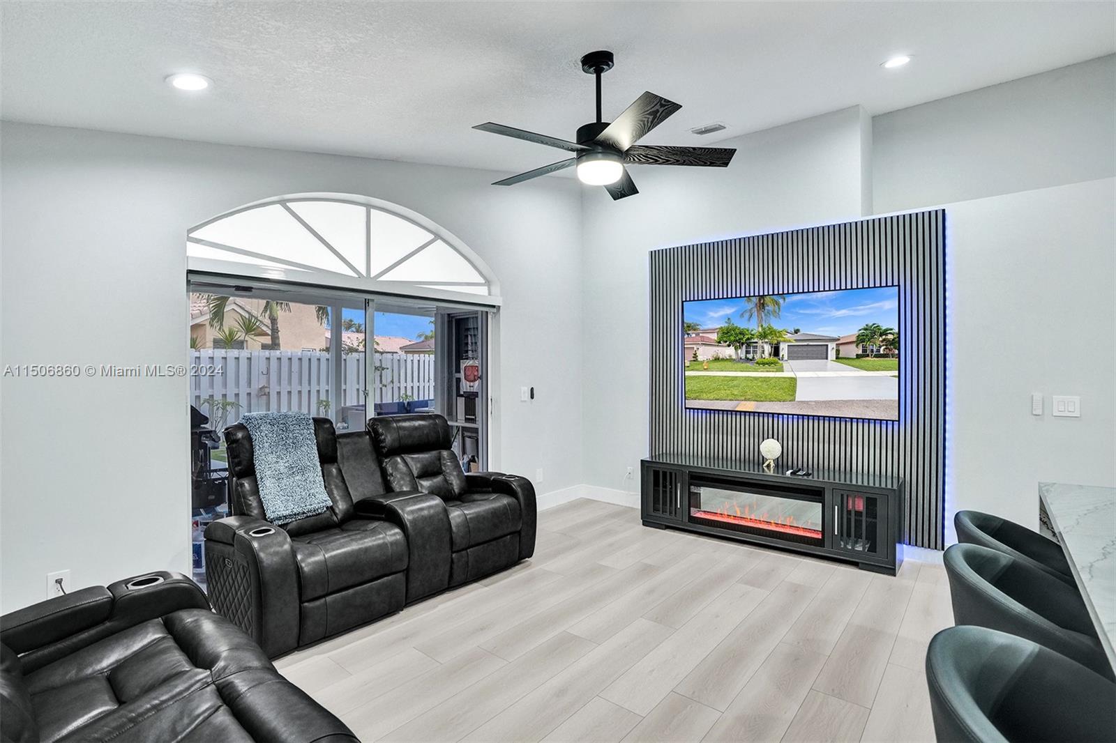 SILVER LAKES AT PEMBROKE - Residential