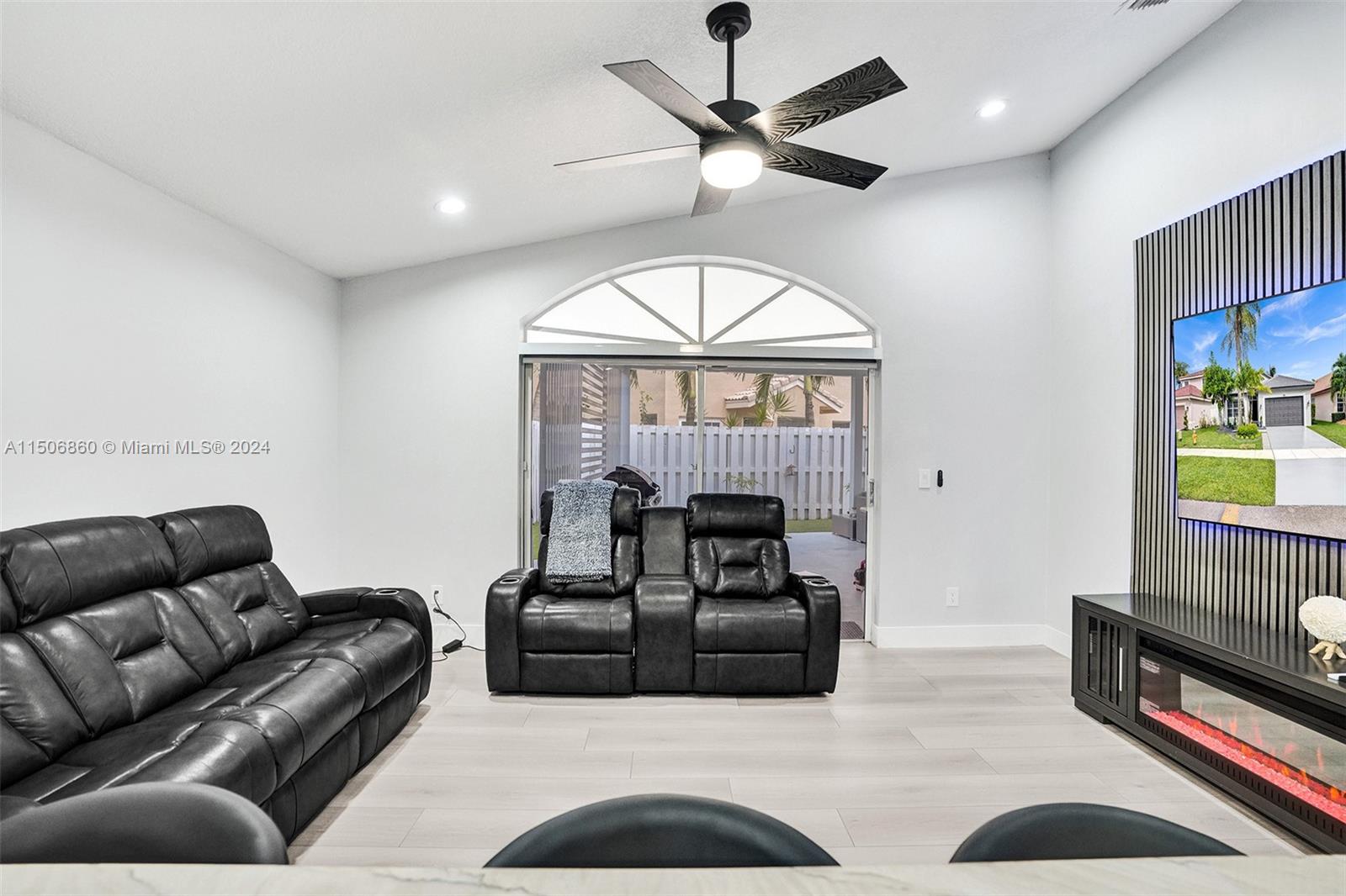 SILVER LAKES AT PEMBROKE - Residential