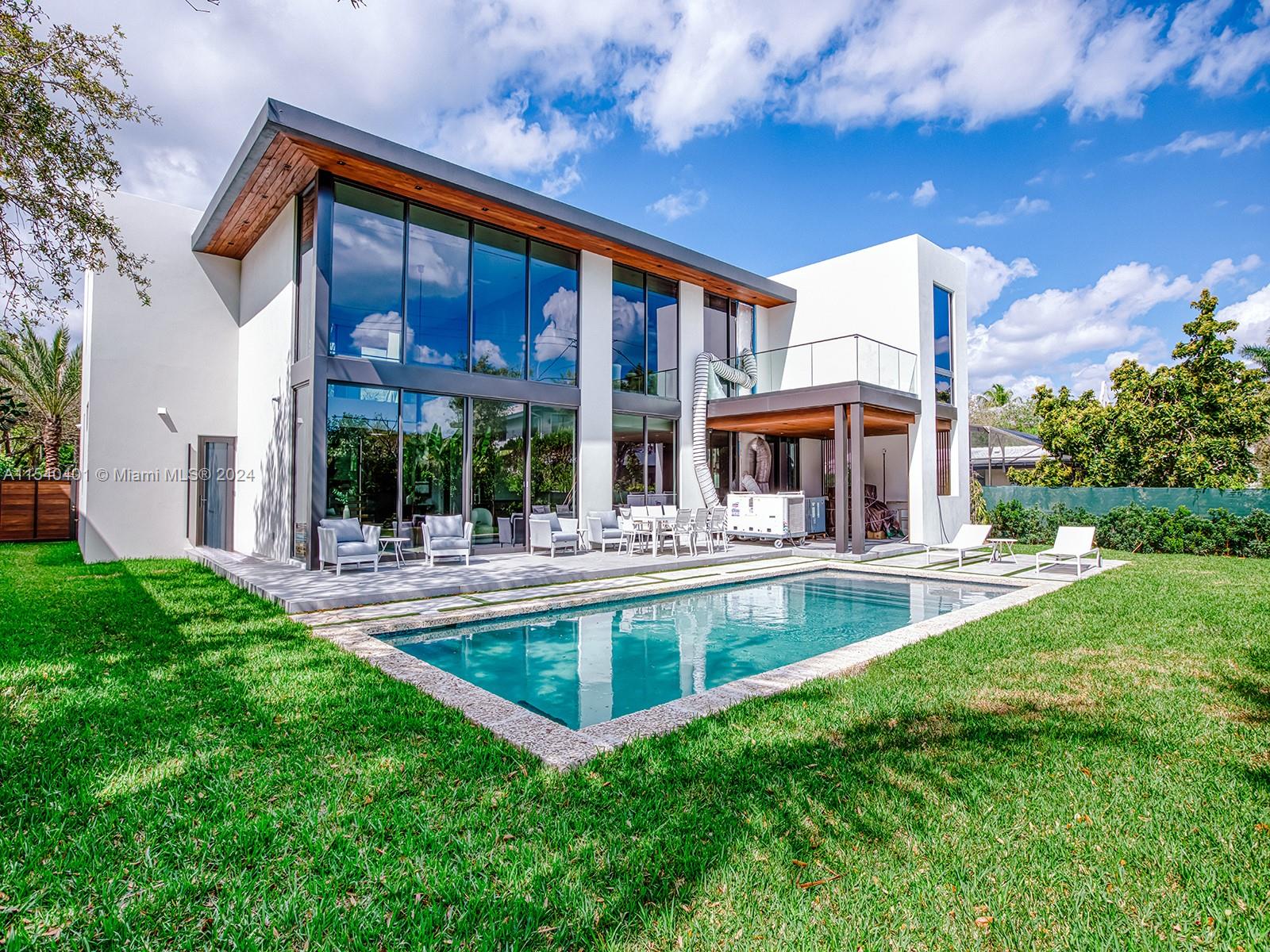 HIGH PINES REV PLAT OF 2N - Residential