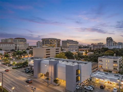 3940 SW 8th St 301 Coral Gables FL 33134