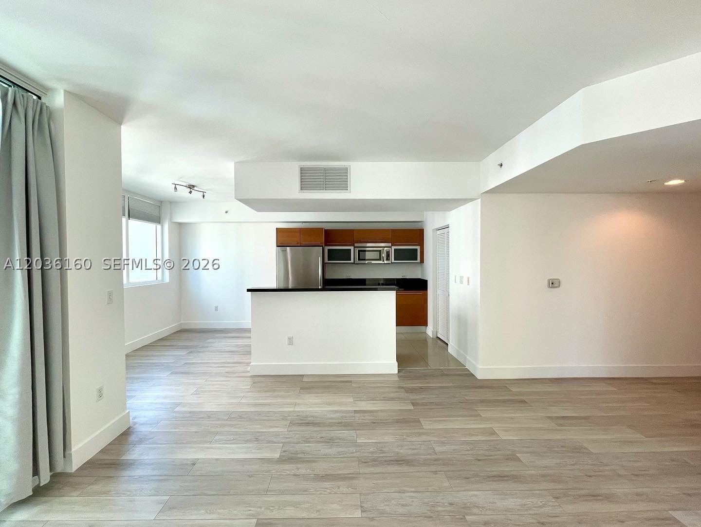 253 NE 2nd St 2108