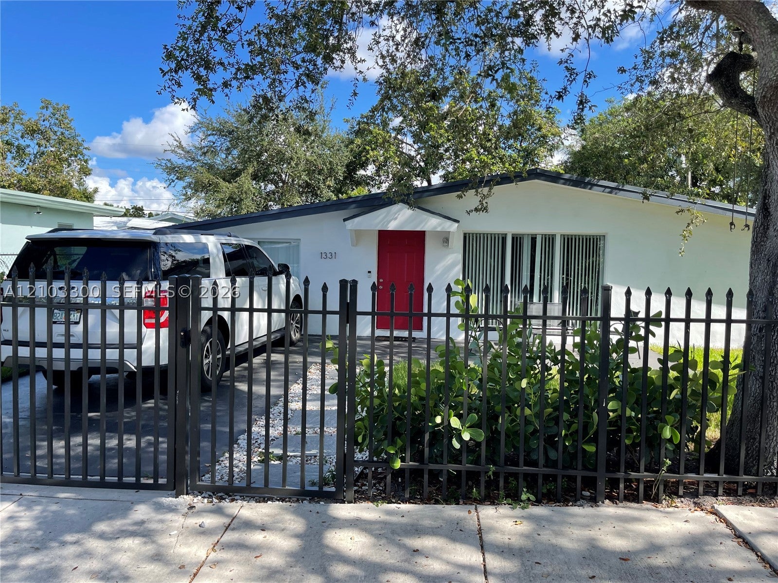 1331 NW 112th St 1