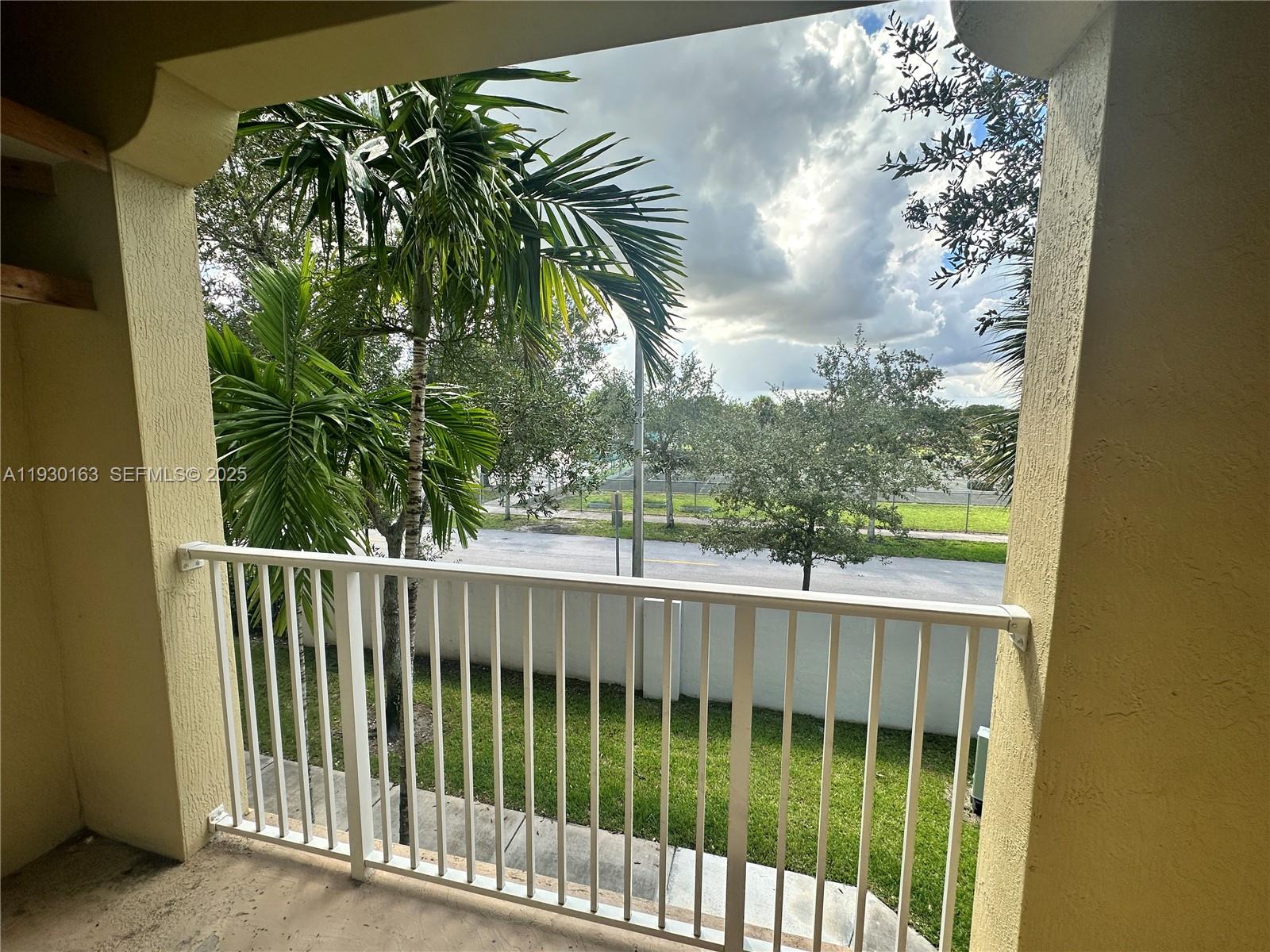 CORONADO TO DORAL VI COND - Residential Lease