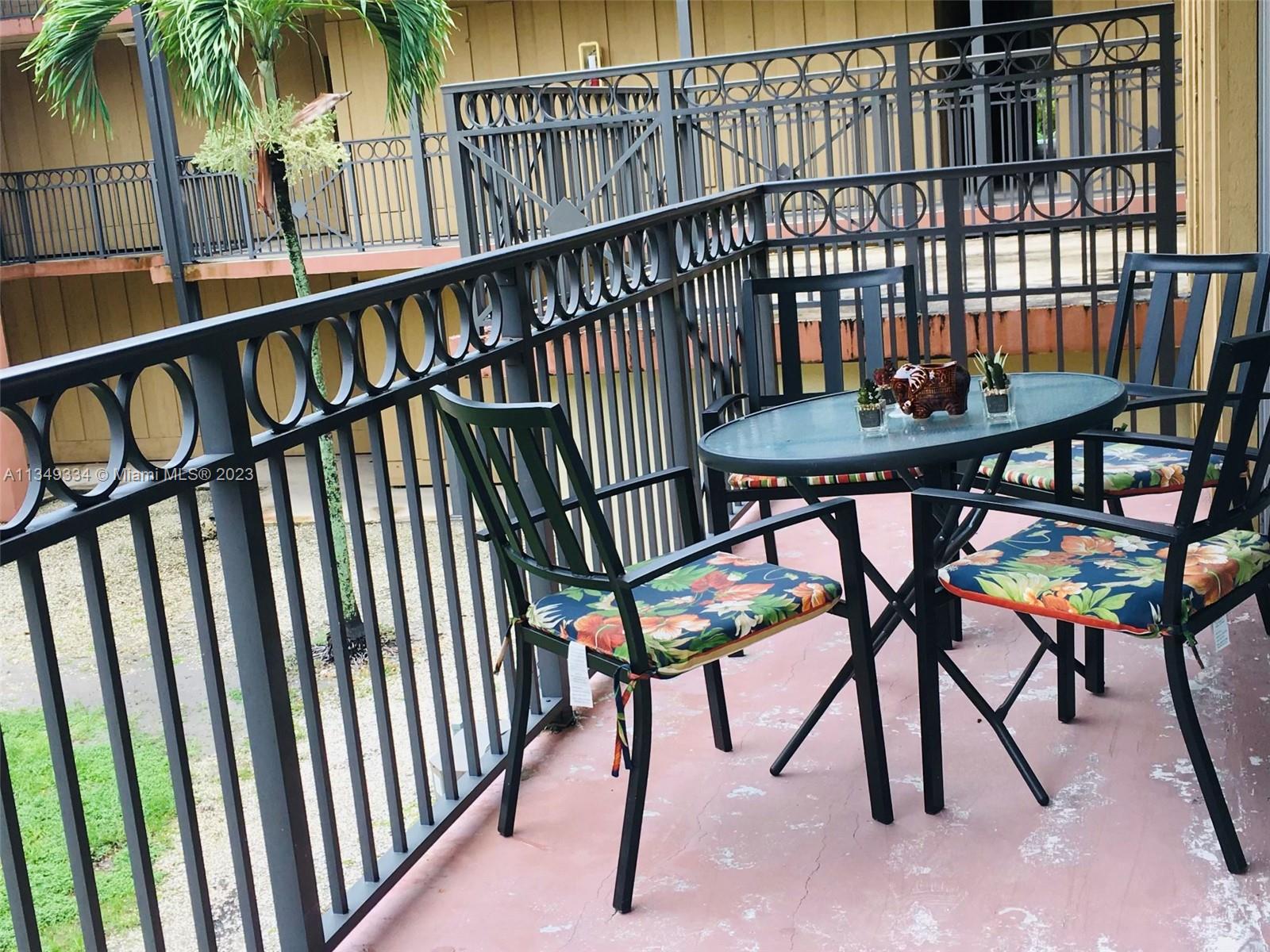 EMERALD ISLES WEST PHASE 1 - Residential Lease