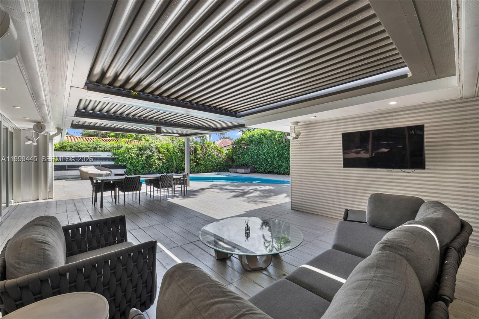 DAVIS HARBOR - Residential