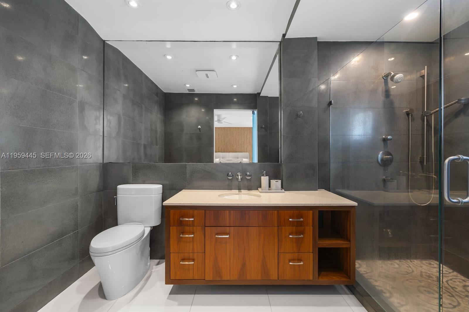 DAVIS HARBOR - Residential