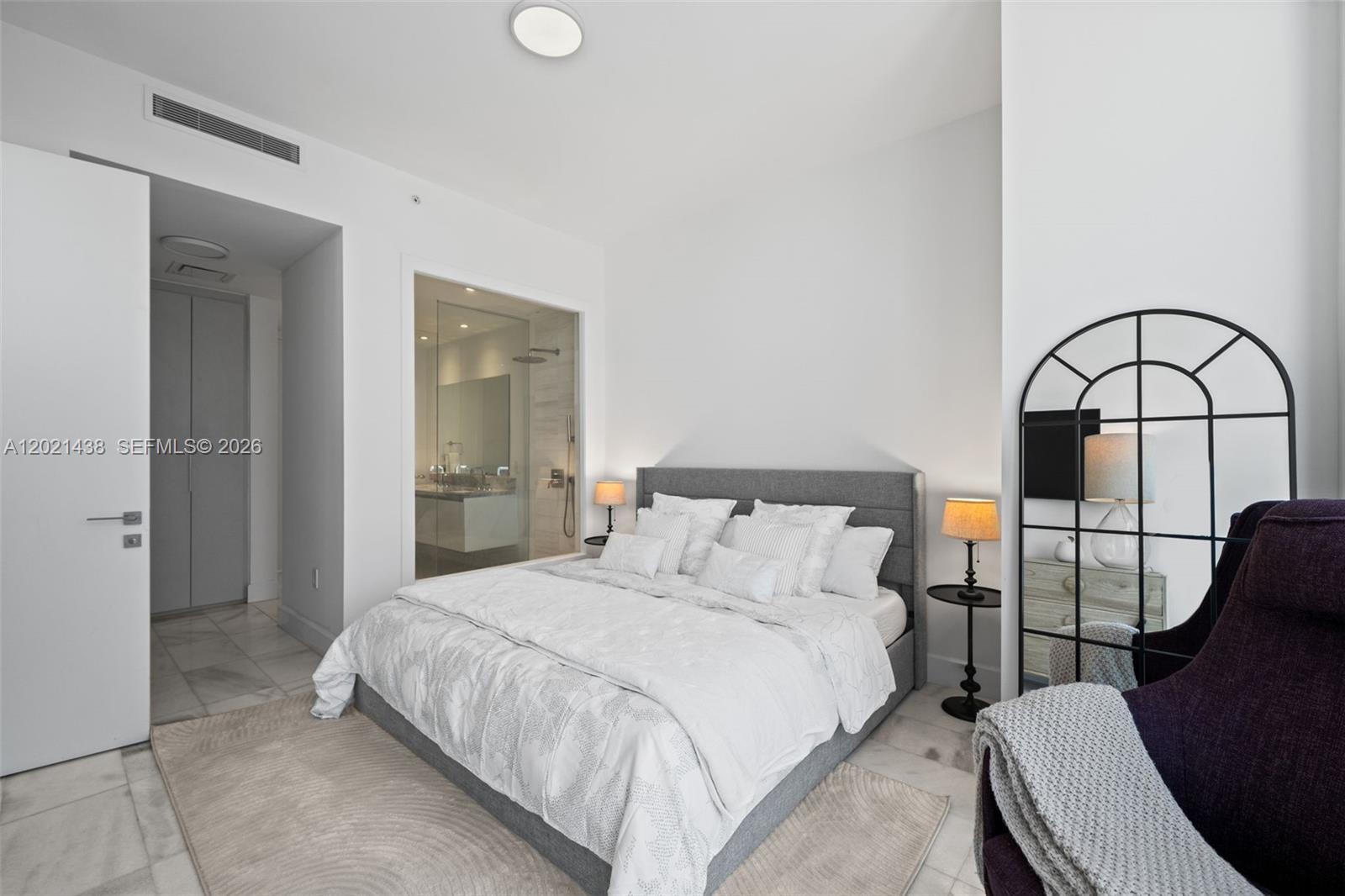 ESCOTTONIA PARK - Residential
