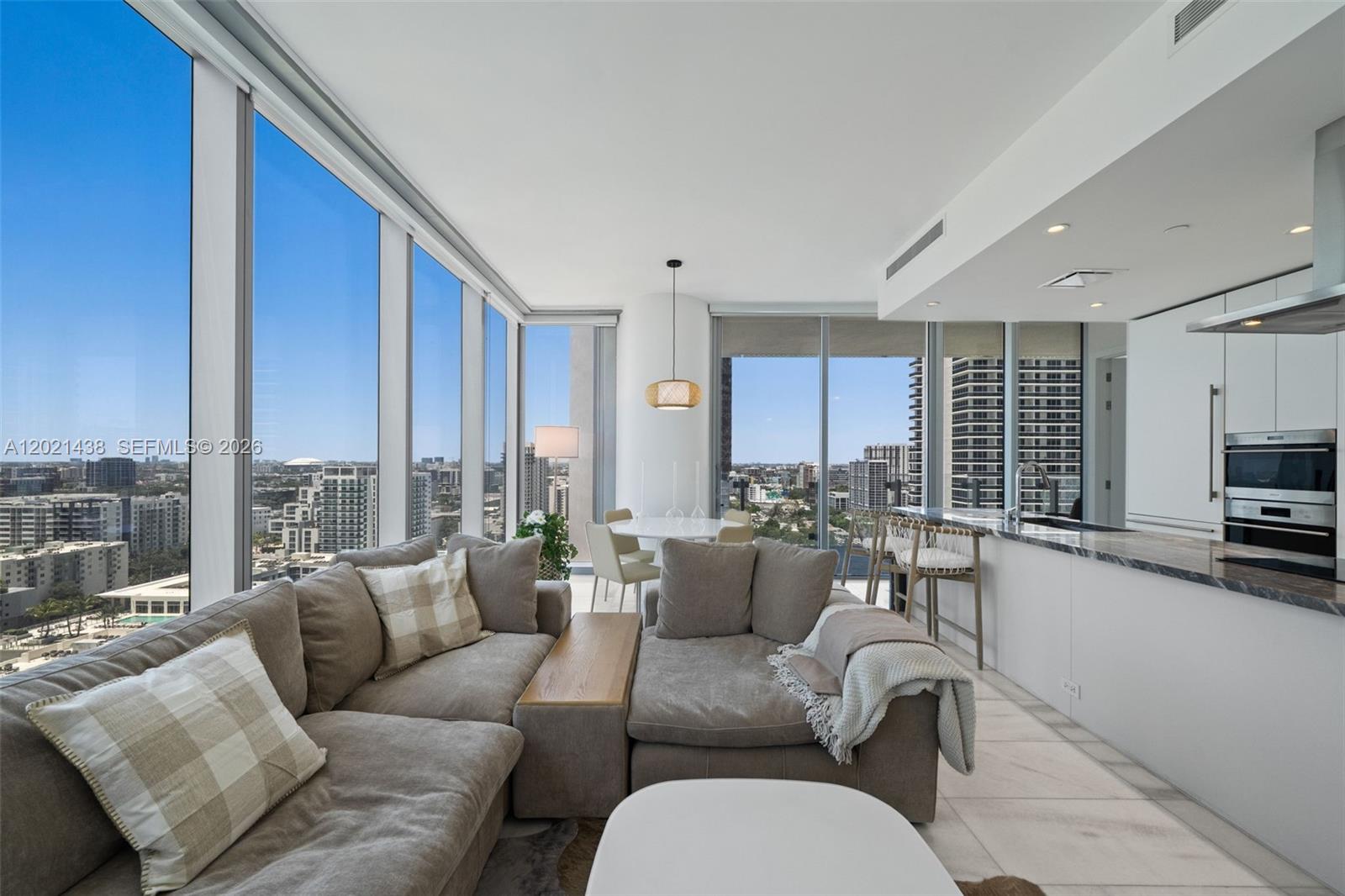ESCOTTONIA PARK - Residential