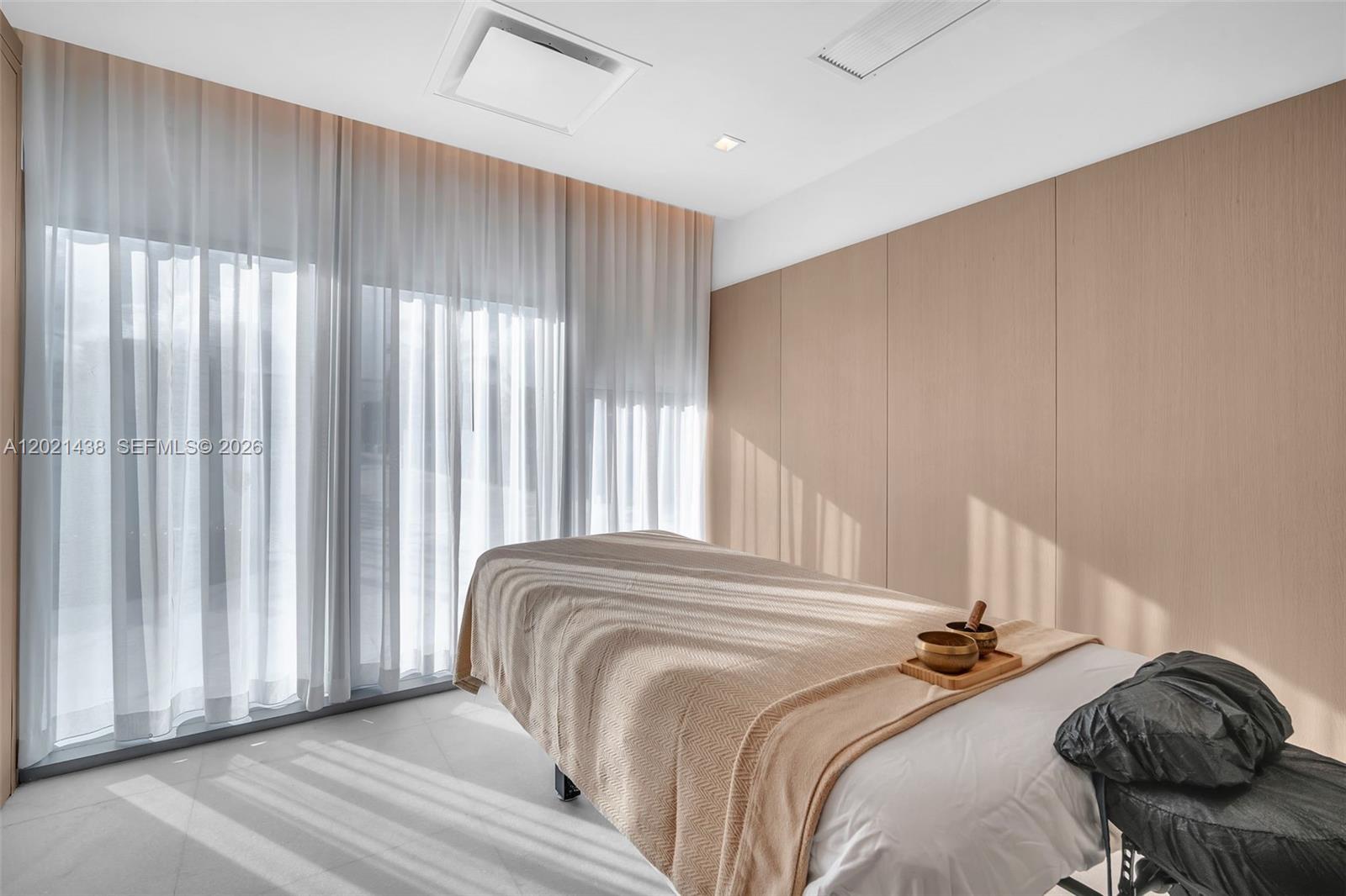 ESCOTTONIA PARK - Residential