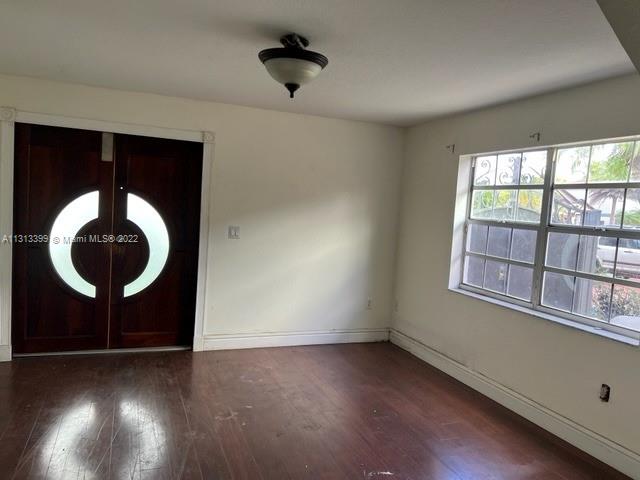 Photo 4 of 15 of 15569 SW 138th Pl house
