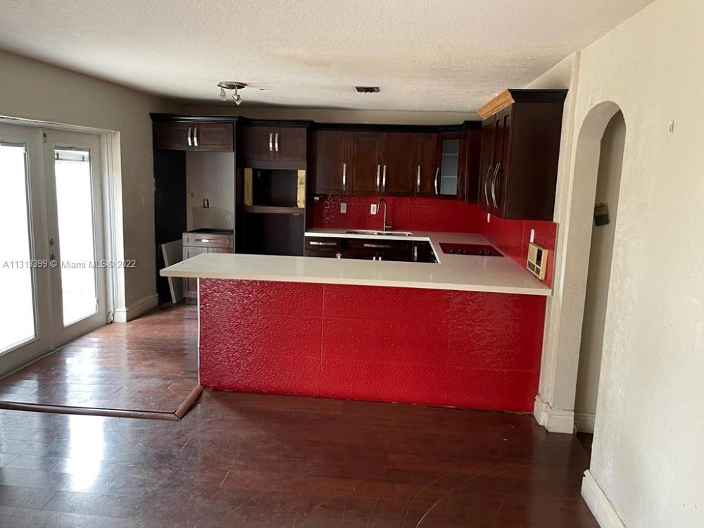 Photo 6 of 15 of 15569 SW 138th Pl house