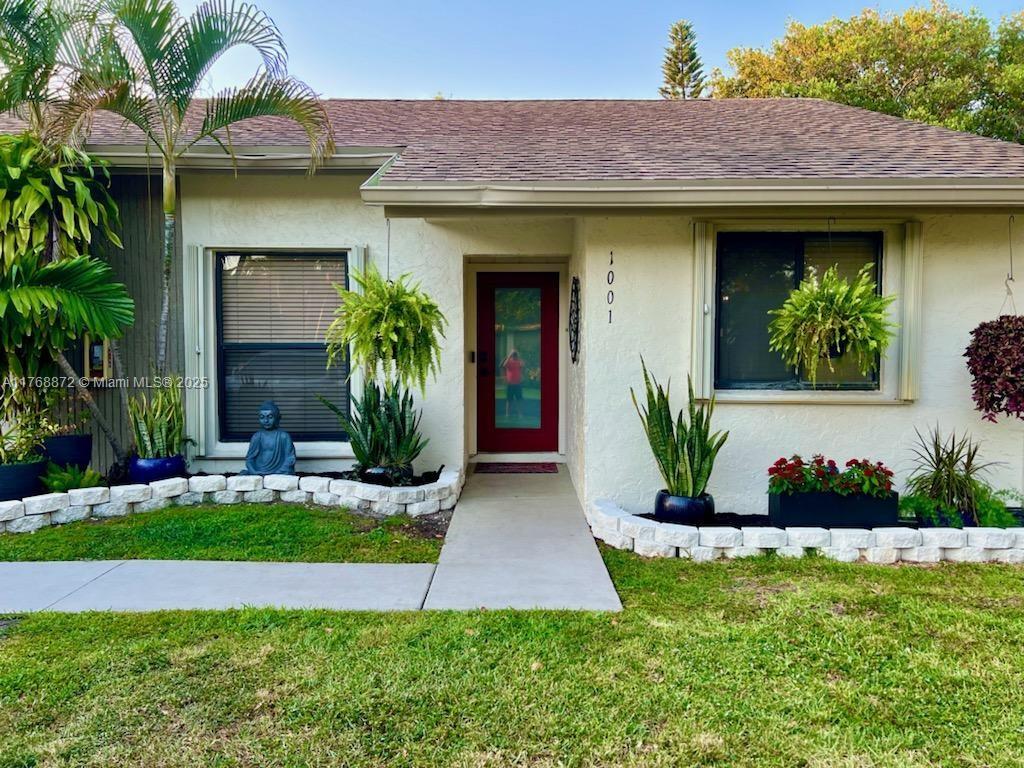 Property for Sale at 3064 S Oakland Forest Dr 1001, Oakland Park, Miami-Dade County, Florida - Bedrooms: 3 
Bathrooms: 2  - $357,000